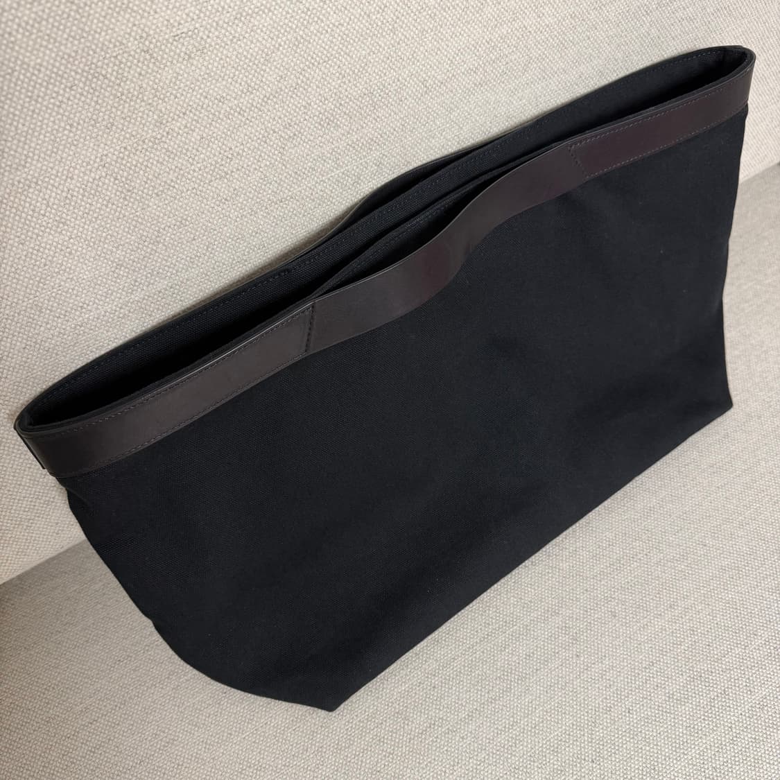 더로우 캔버스 키트백 상품이미지4