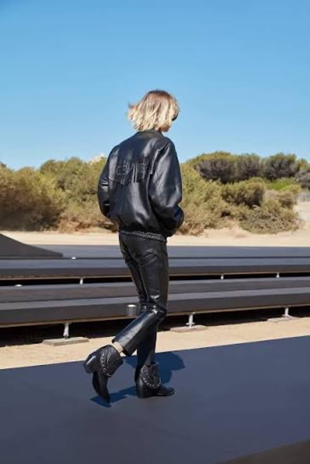 셀린느 / 코스믹크루저 테슬 레더 블루종 / 48 상품이미지3