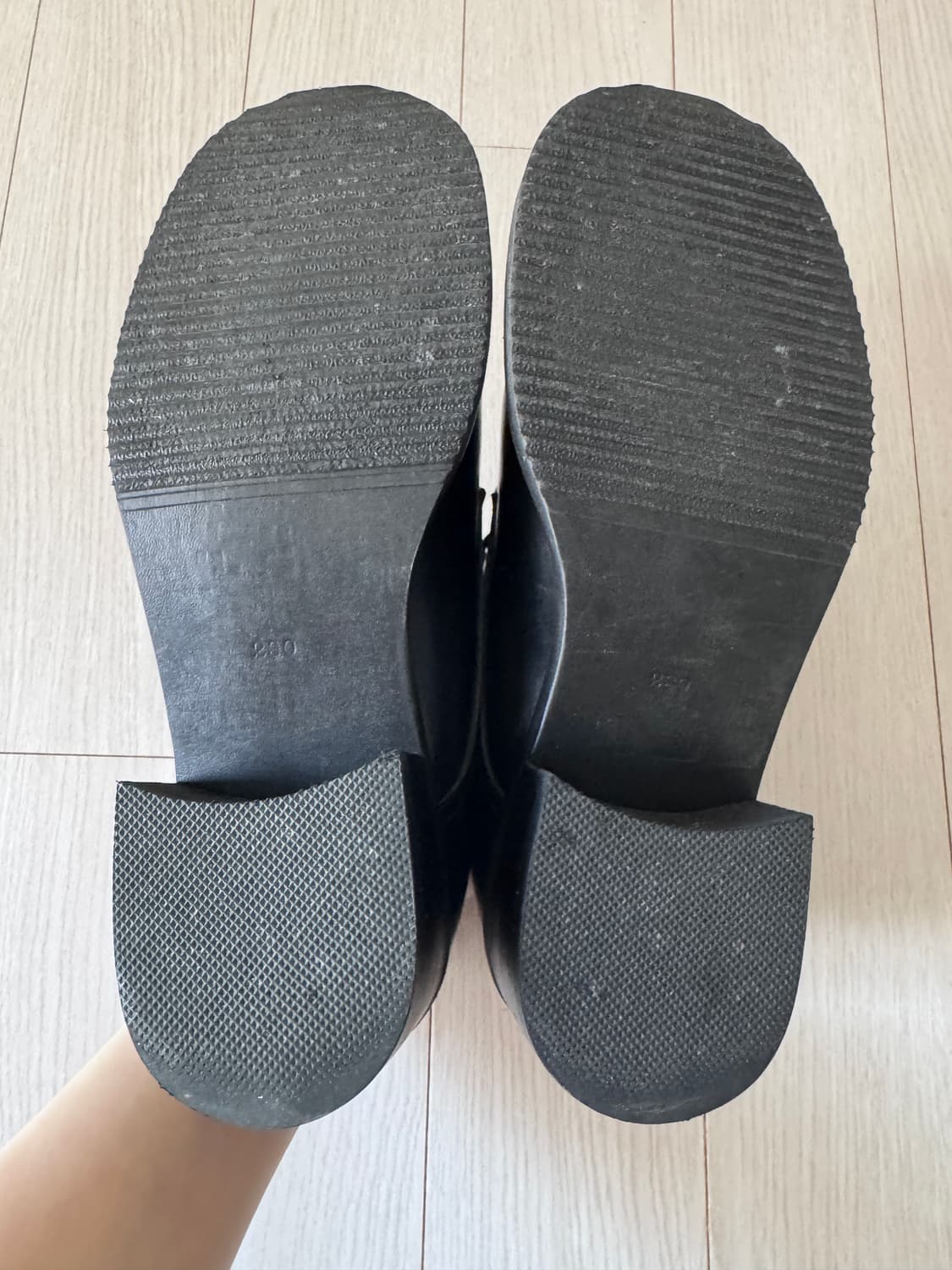 amomento 더비슈즈 230사이즈 판매합니다 상품이미지4