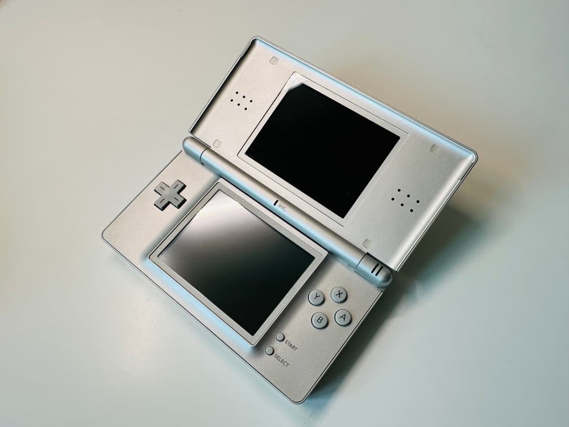 닌텐도 DS Lite DSL 메탈릭 실버 일판 박스셋 판매 (게임보이) 상품이미지8