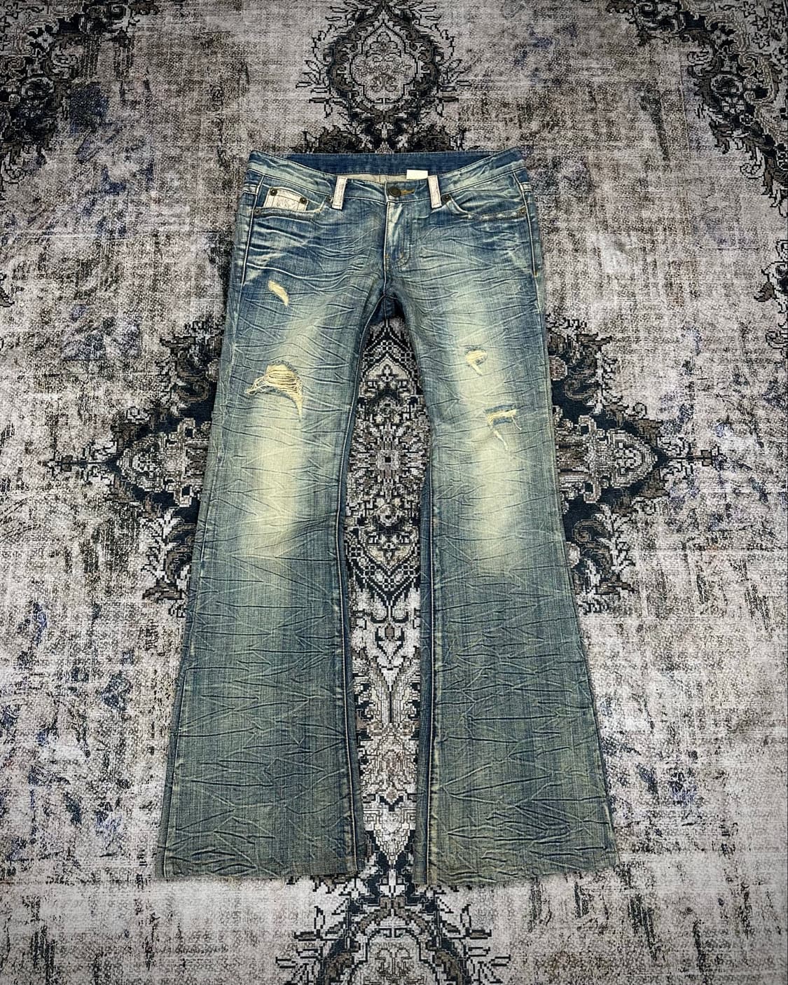 Agate label Python patch flared jeans 상품이미지4
