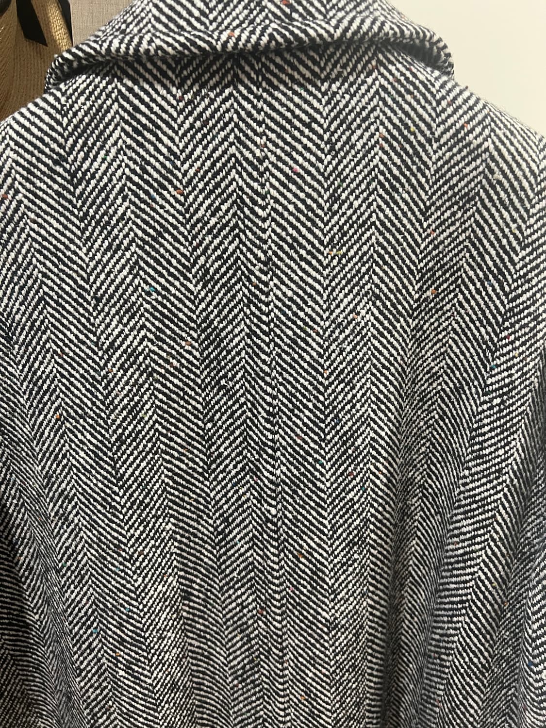 애프터프레이 로건 헤링본 카 코트 상품이미지4