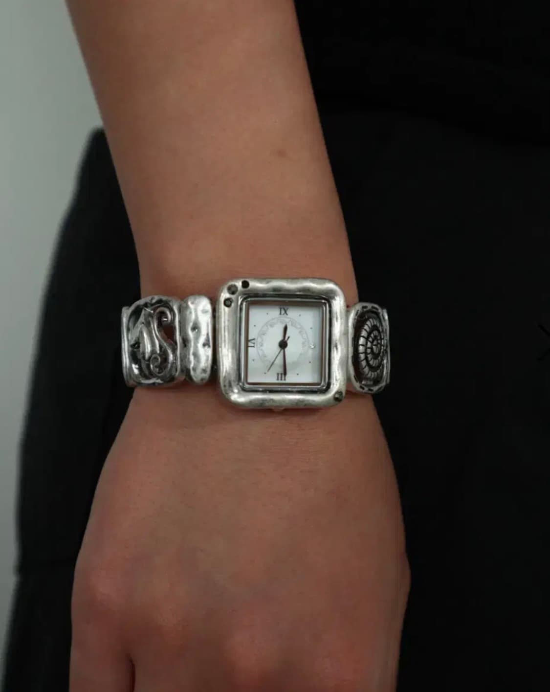 우코샵 watch bracelet 002 시계 팔찌 실버 상품이미지2