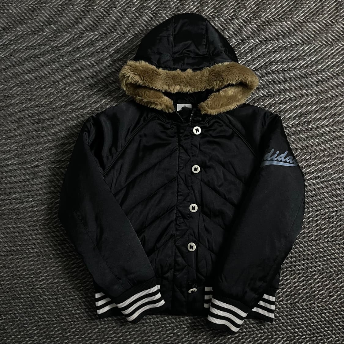 아디다스 y2k 크롭 퍼 패디드 후드 점퍼y 4370 상품이미지2