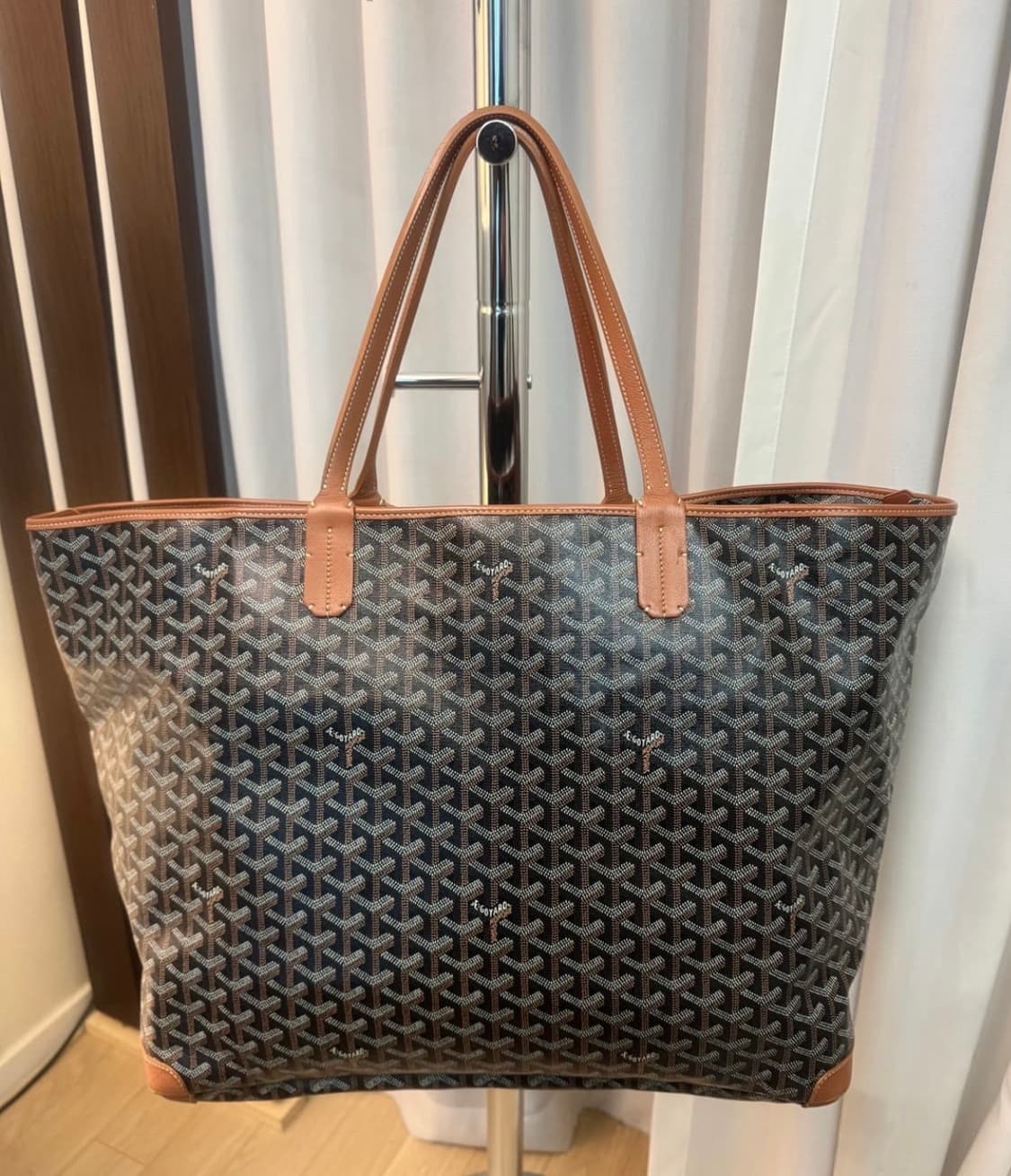 고야드 goyard  아르투아 지엠  블랙 앤 내츄럴  상품이미지3