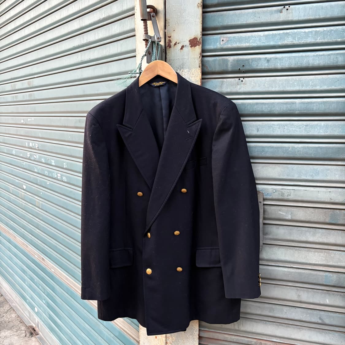 브룩스 브라더스 네이비 더블 브레스티드 골드 버튼 블레이저 상품이미지4