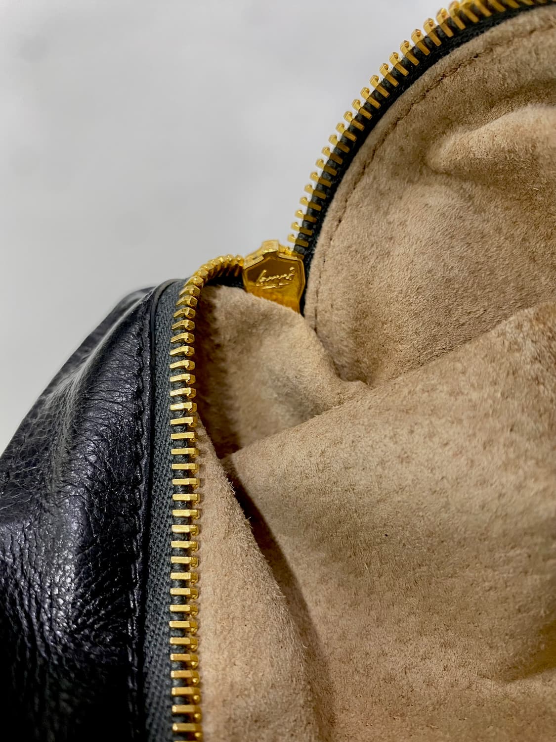 프라다 금장 체인 숄더백 상품이미지9