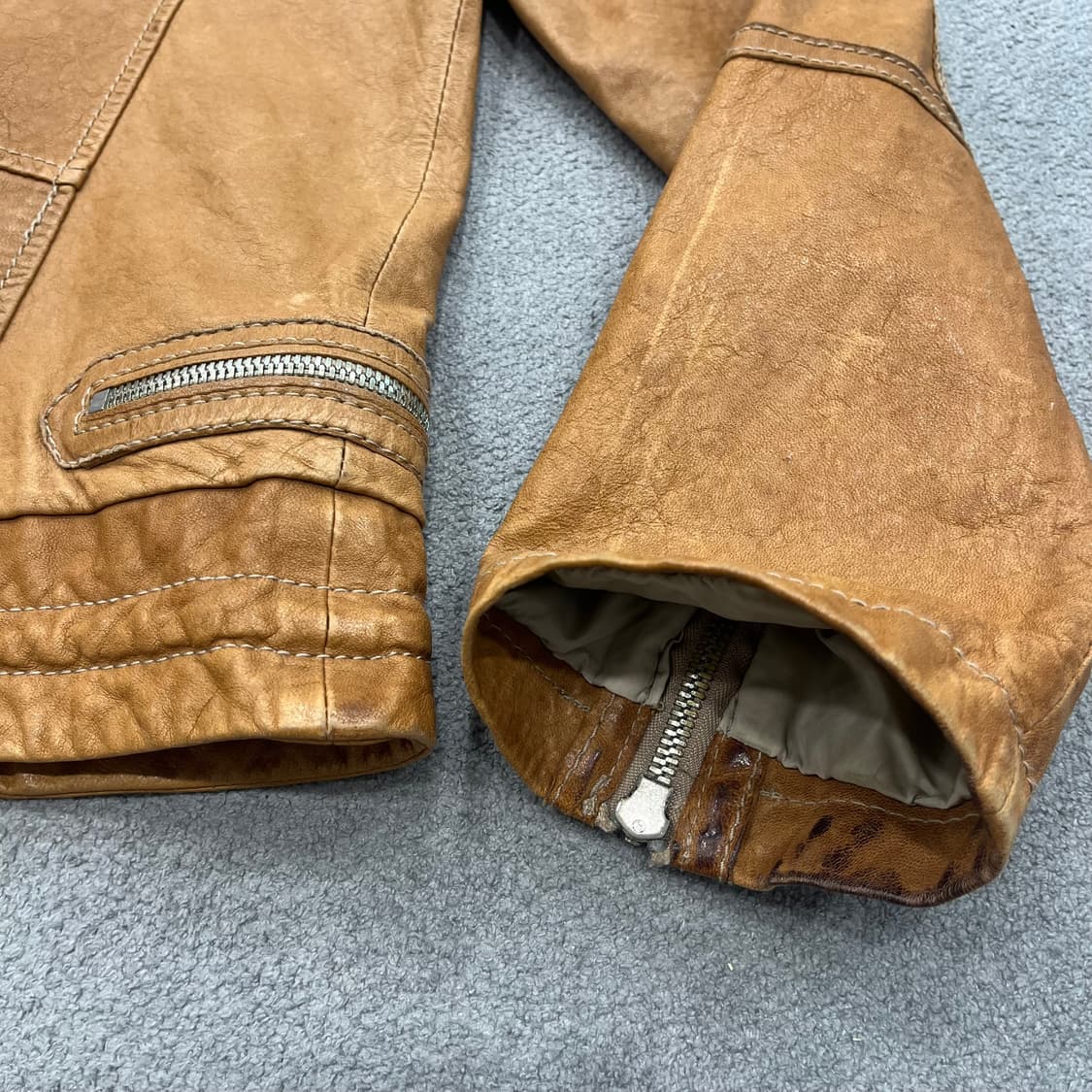 XL 티아이포맨 양가죽 멀티 지퍼 레더자켓 상품이미지5