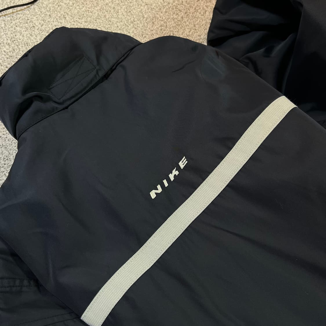 나이키 올드스쿨 스우시 바람막이 점퍼 상품이미지3