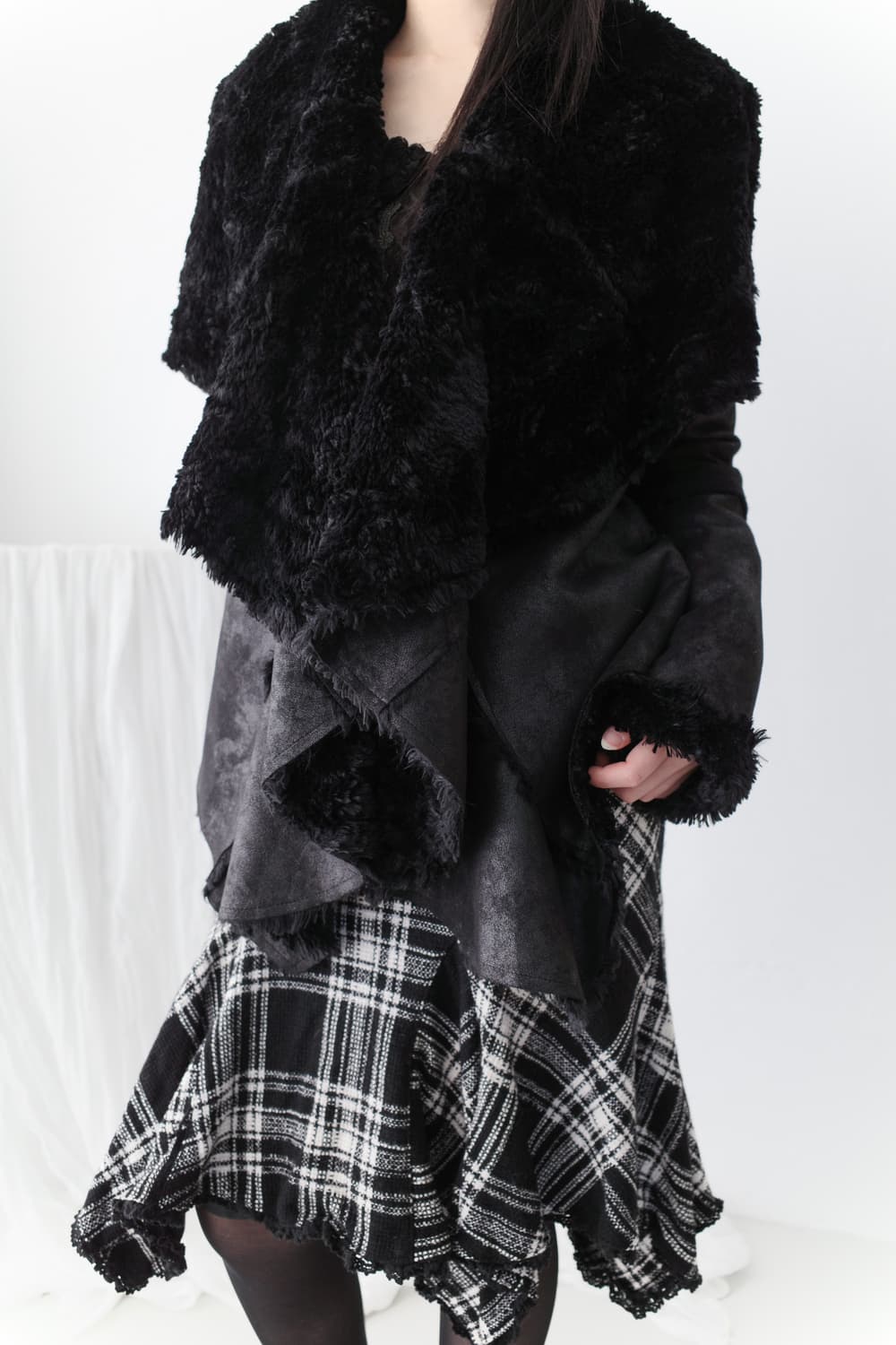 unbalanced flared fur jacket 상품이미지7