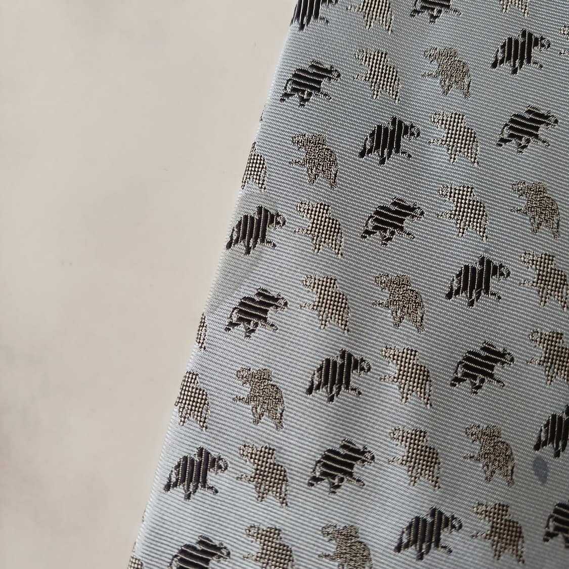 헌팅월드 실크 스카이블루 코끼리 넥타이 9.5cm A등급 A19181
 상품이미지8