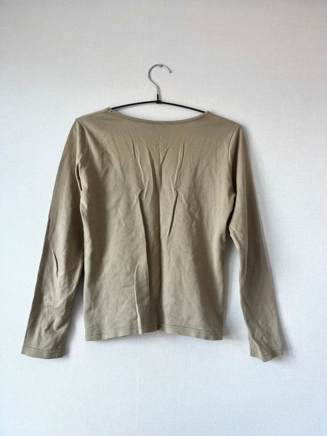 GRANDE SOEUR 카키 티셔츠 상품이미지4