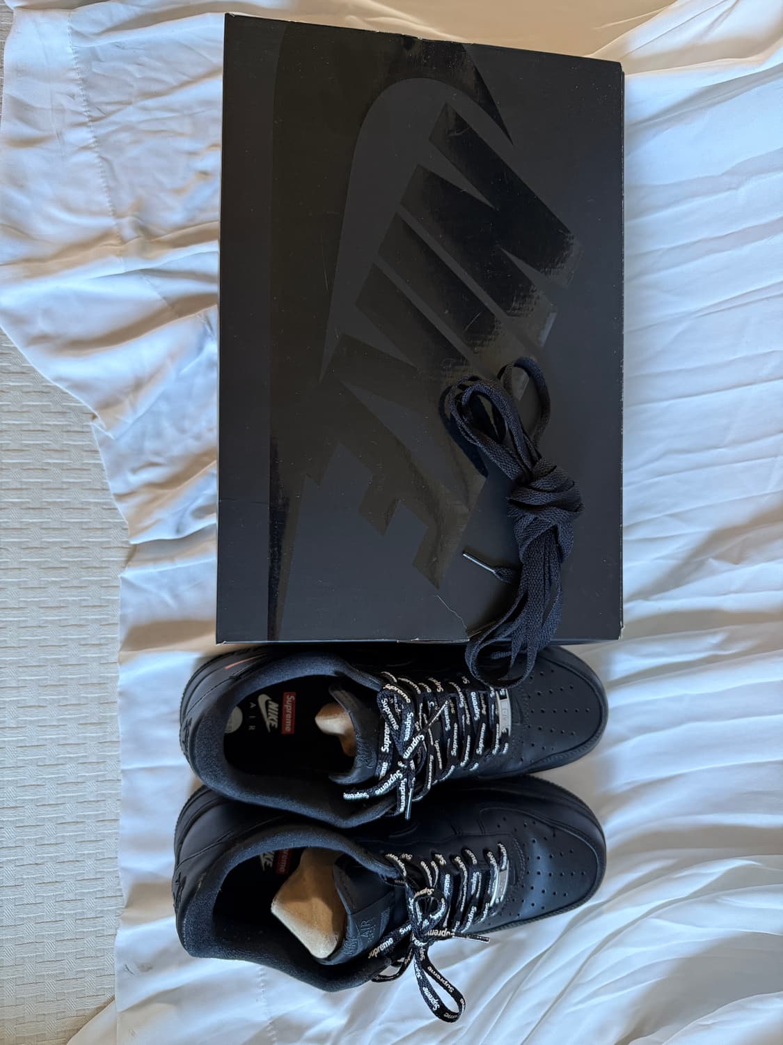 나이키 X 슈프림 에어포스1 로우 블랙 270 상품이미지2