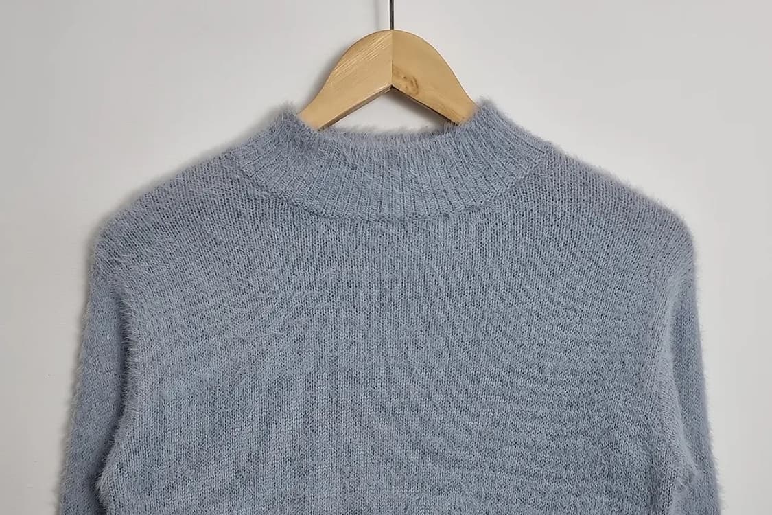 TINY I MANON 보송 크롭 니트  상품이미지3