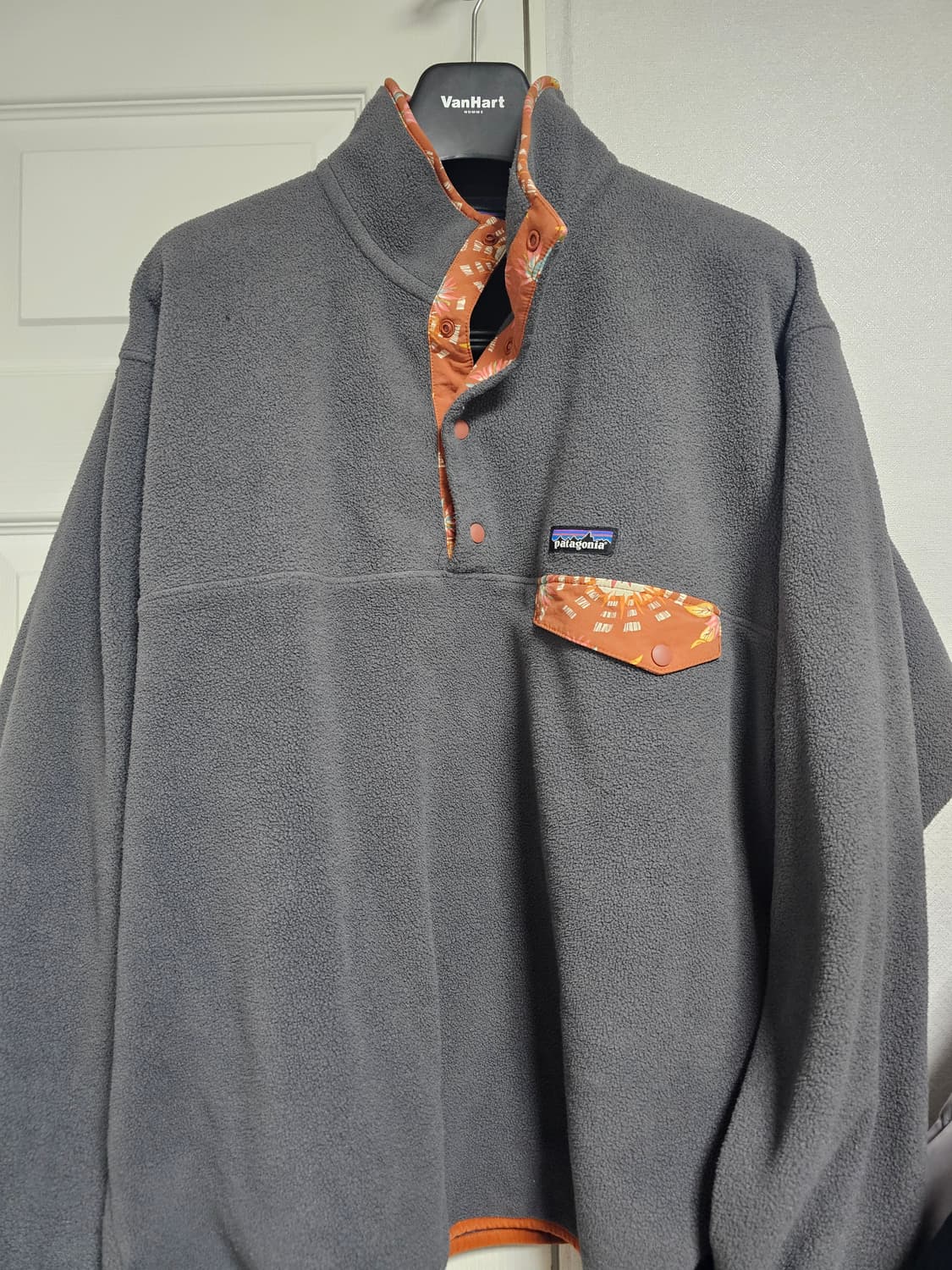 파타고니아 신칠라 그레이 L 플로럴 상품이미지1