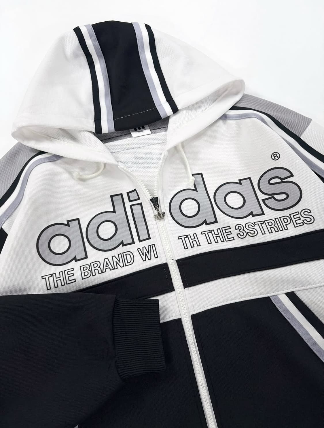 아디다스 x 데상트  90‘s 후드 반집업 져지 상품이미지2