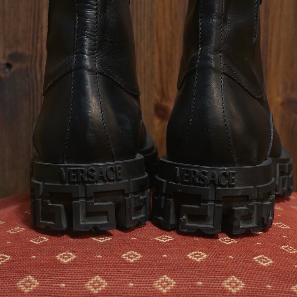 베르사체 그레카 포르티코 레더 부츠 상품이미지7