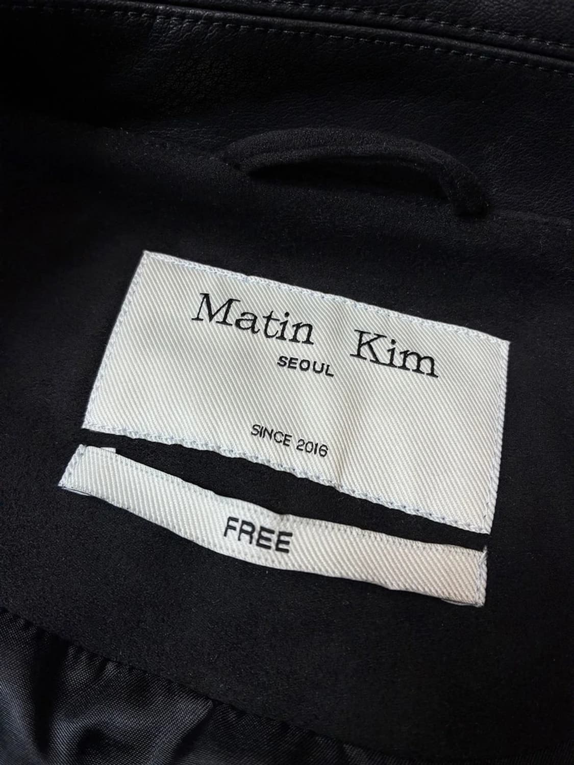 마뗑킴 25FW 스웨이드 믹스 레더 집업 자켓 PN7729 상품이미지6