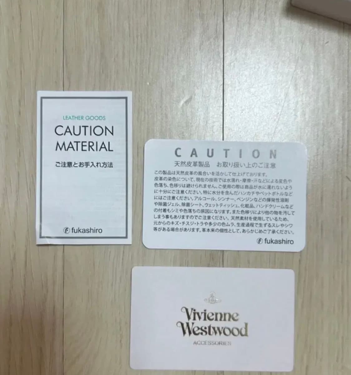 비비안웨스트우드 키지갑 상품이미지3