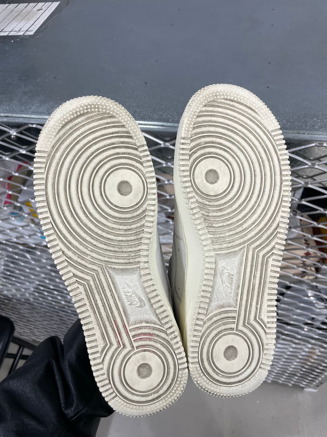 나이키 에어포스 1 프리미엄 서밋 화이트 245 상품이미지6