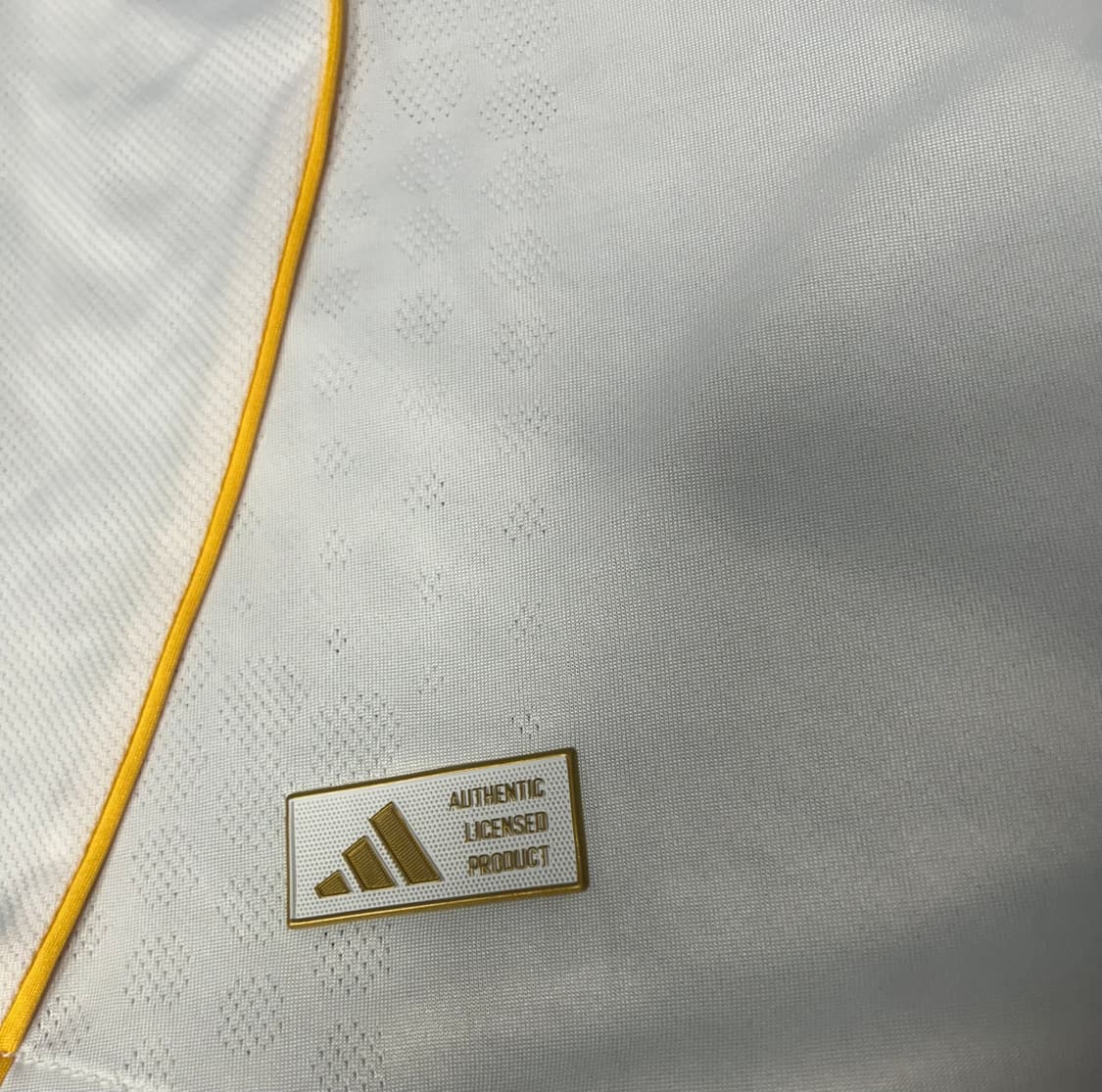 25/26 레알 마드리드 홈 어센틱 유니폼 상품이미지5