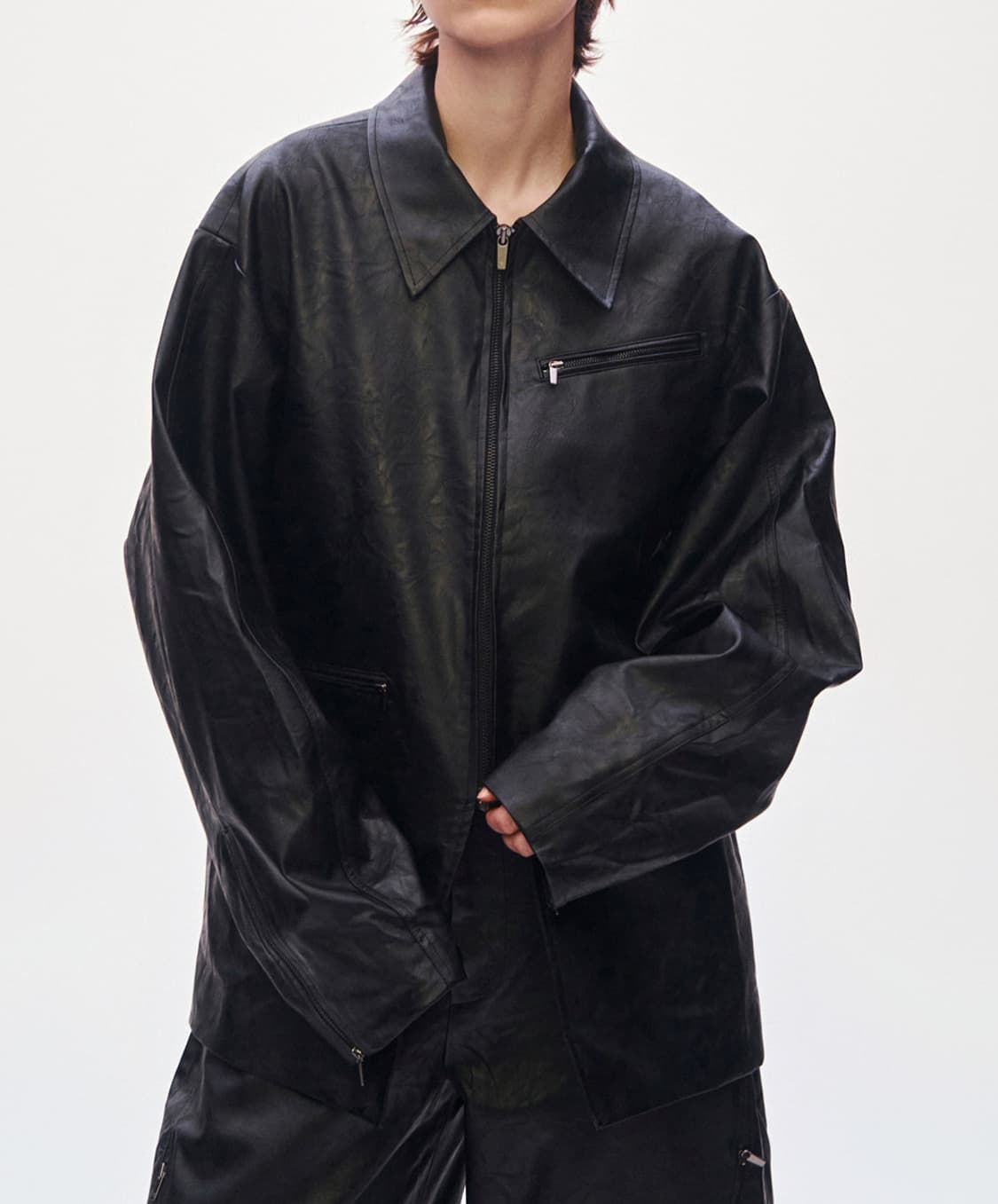 트리밍버드 오블리크레더자켓 판매해요 상품이미지1