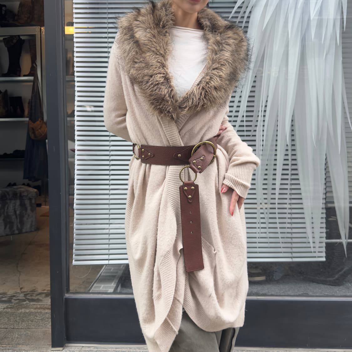 00s 퍼 BCBG 맥스아즈리아 가디건 상품이미지1