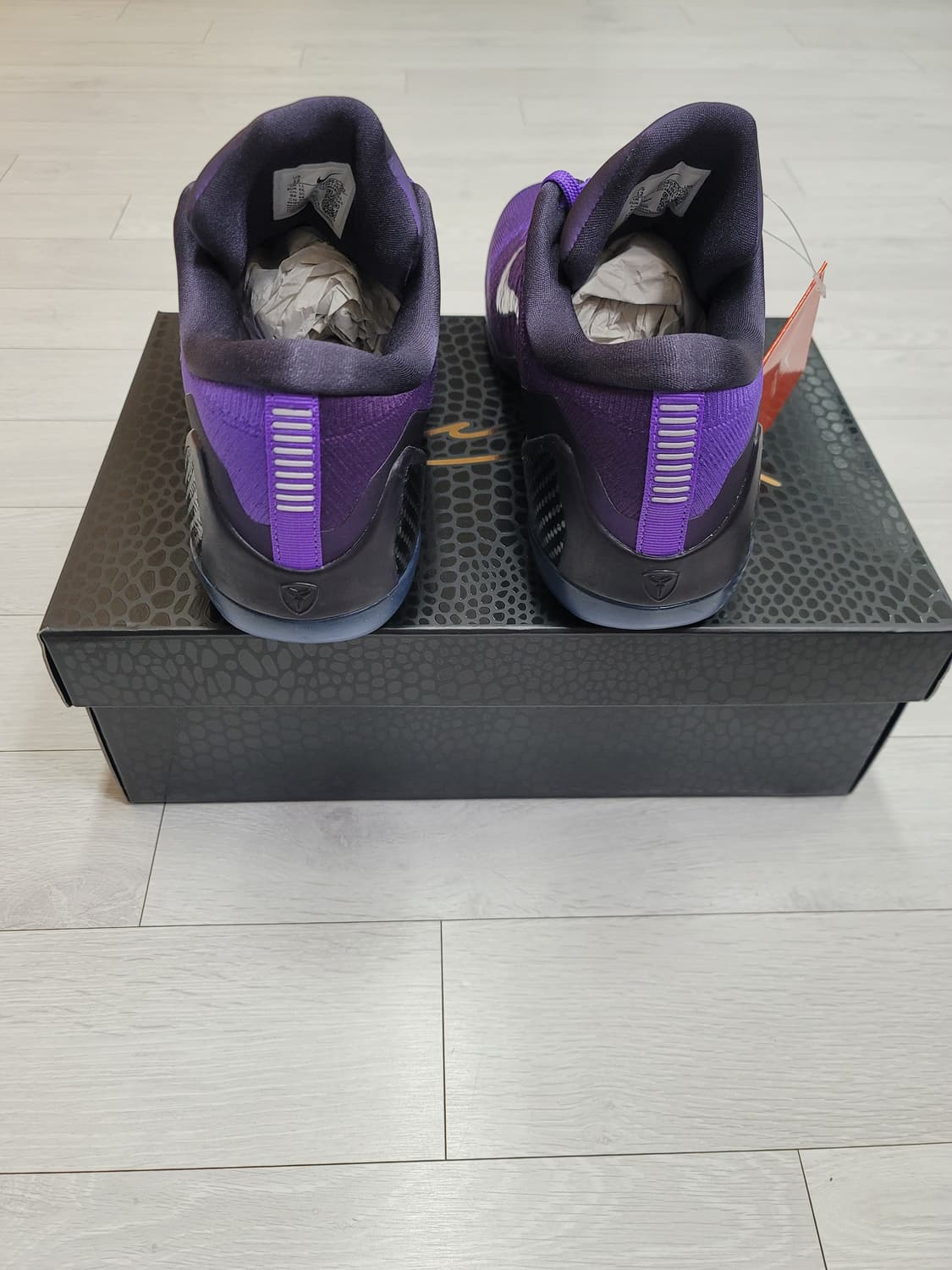 (300)나이키 코비9 엘리트 로우 프로트 하이퍼 그레이프앤케이브퍼플 상품이미지7