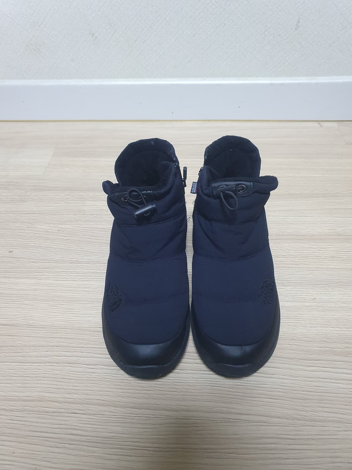 노스페이스 블랙 패딩 숏 부츠 240 상품이미지3