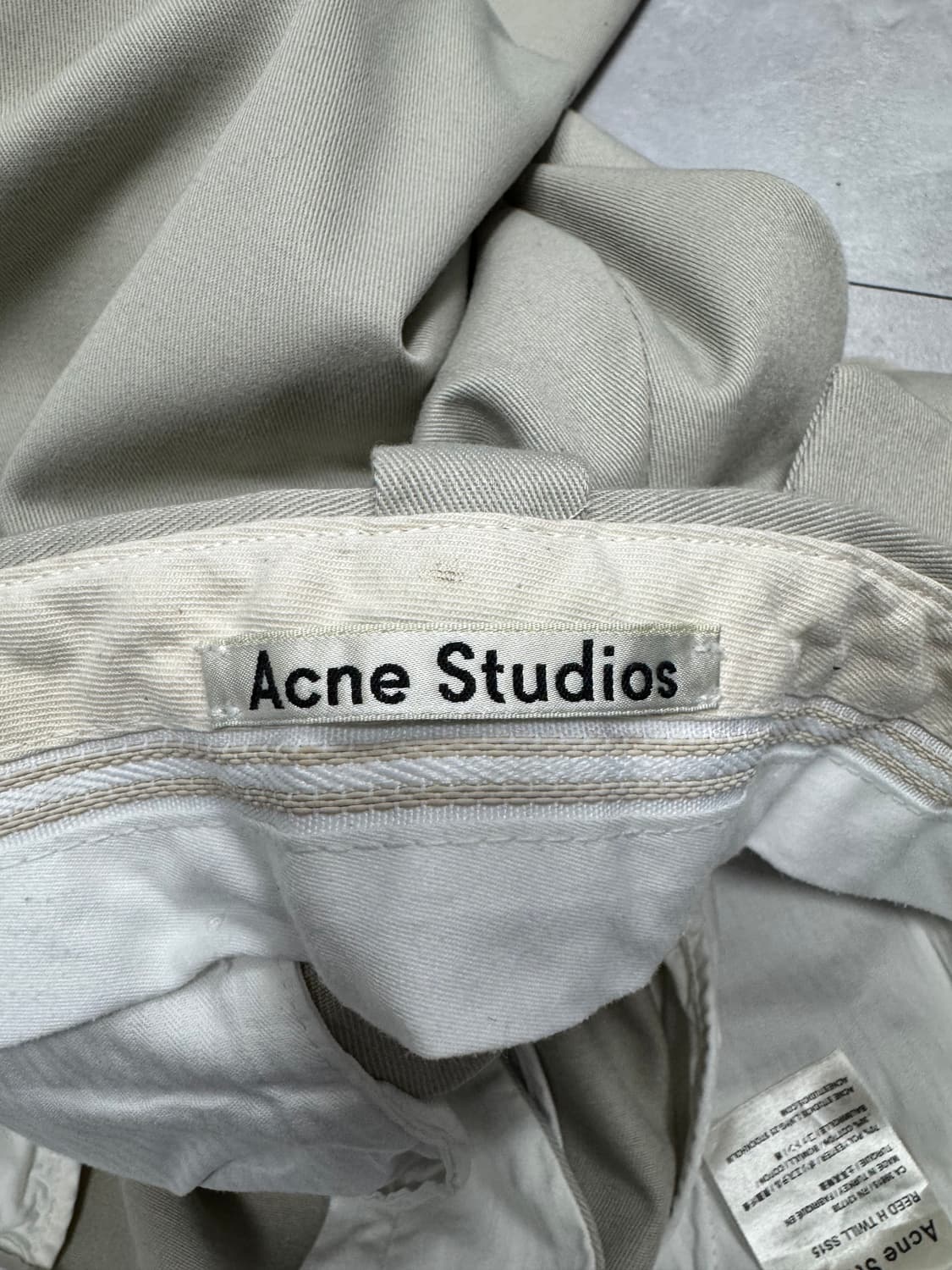 아크네 상품이미지3