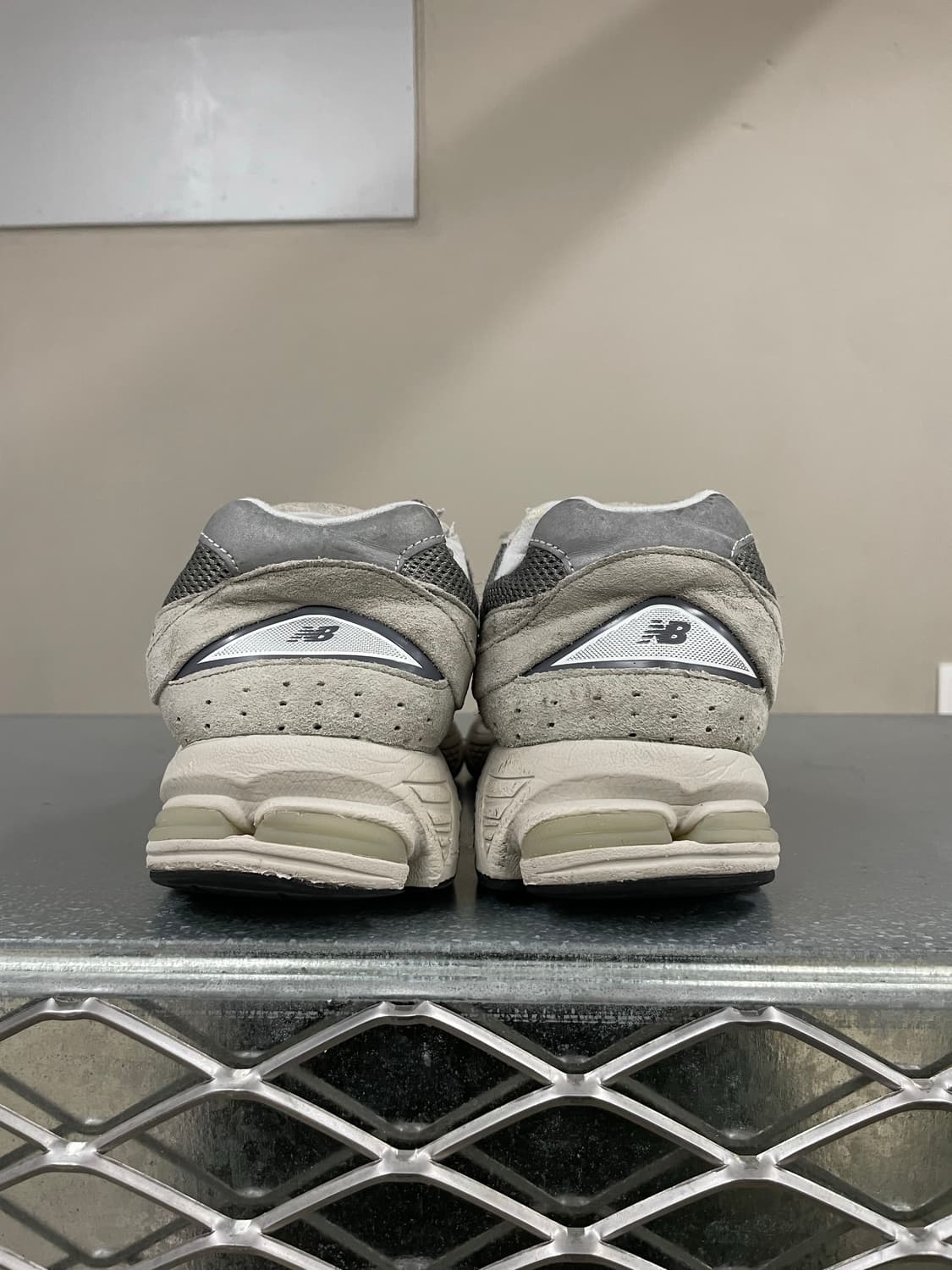 뉴발란스 2002R 그레이 275 상품이미지3