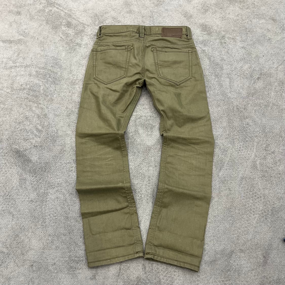 27 디젤 THAVAR 올리브 그린 슬림데님 상품이미지5