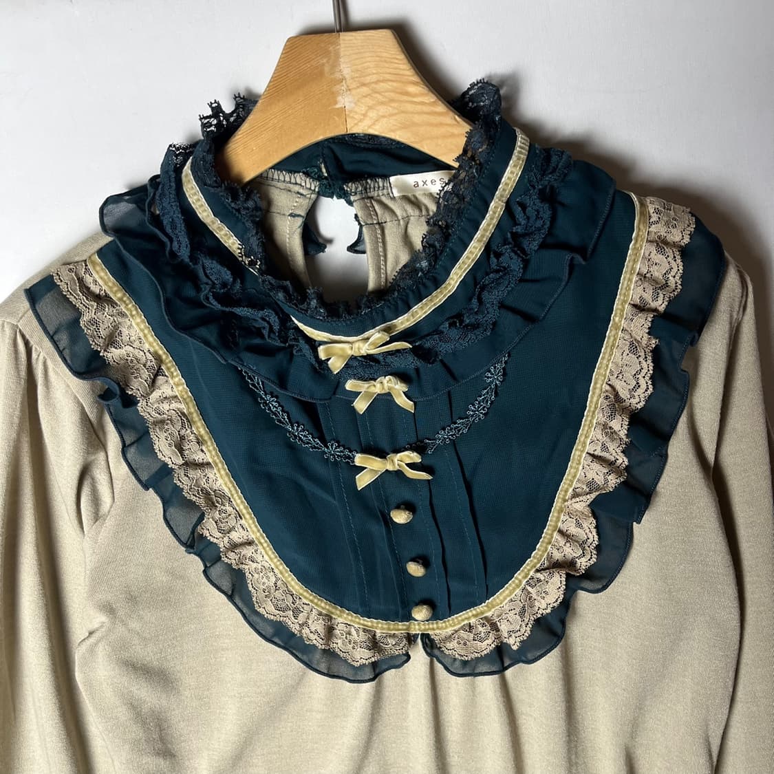 [AXES FEMME] 엑시즈팜 레이스 리본 롱슬리브 상품이미지3