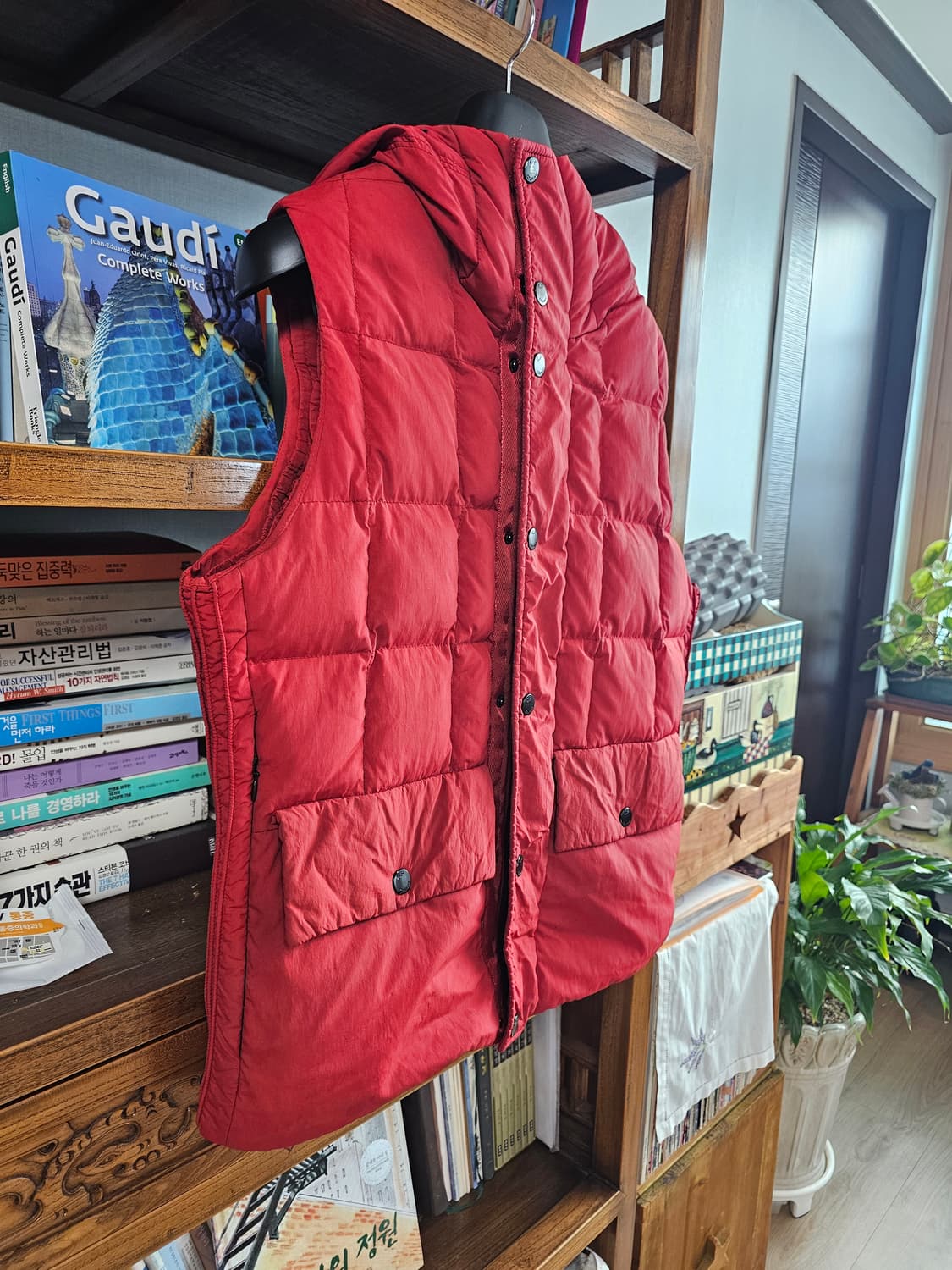 CP컴퍼니 패딩 조끼 100싸이즈 멋있는 부담없는 레드컬러  씨피 상품이미지7