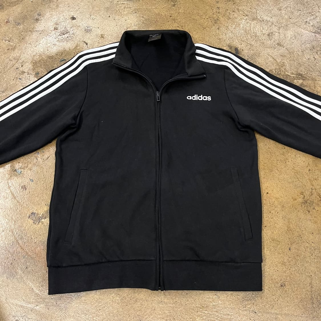 아디다스 검흰 져지 트랙탑  상품이미지3