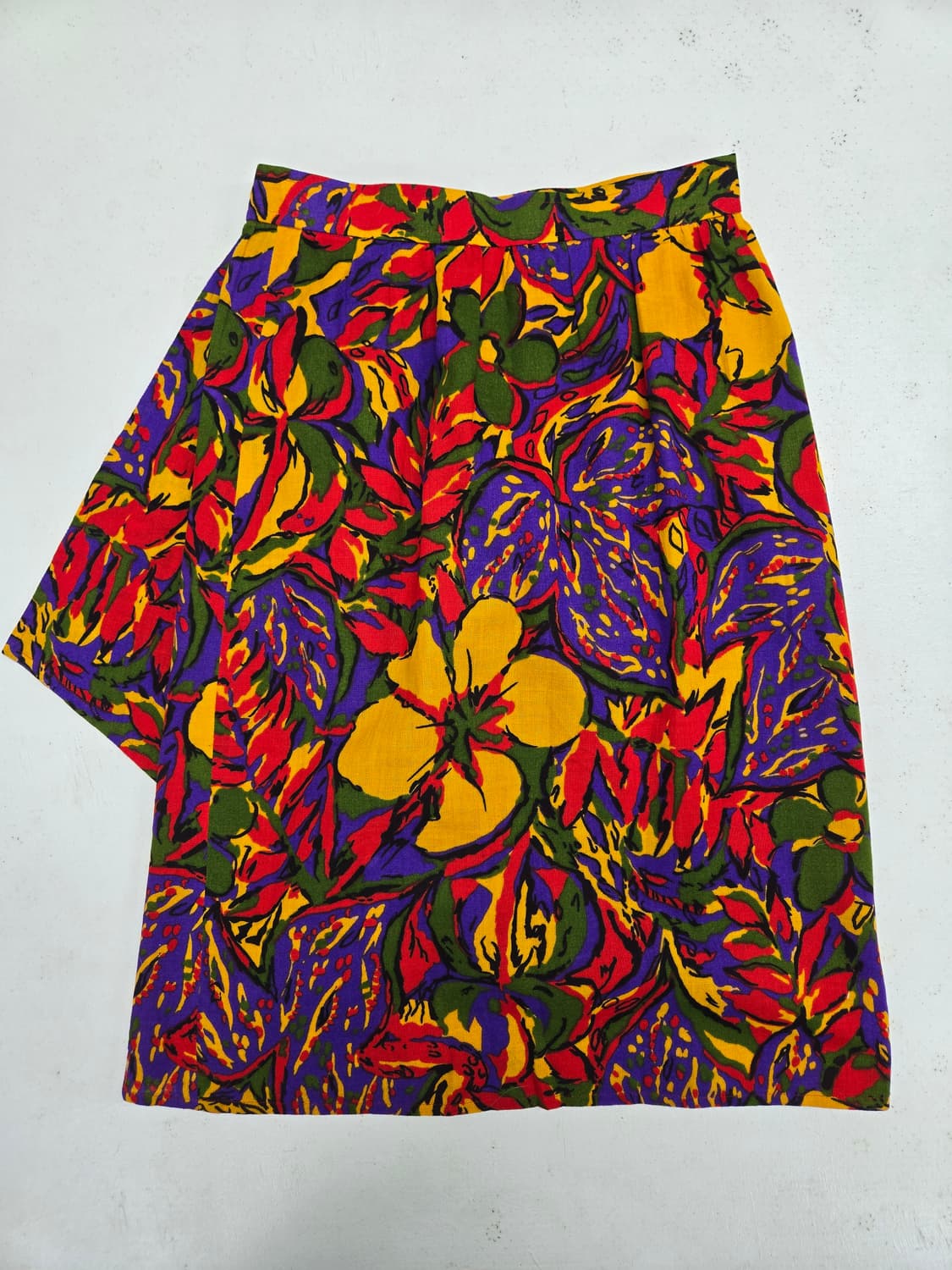 입생로랑 화려한 플라워 패턴 스커트 상품이미지4