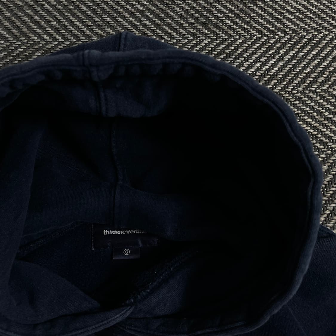 디스이즈네버댓 스펠로고 후드 티셔츠 네이비 y 3726 상품이미지5