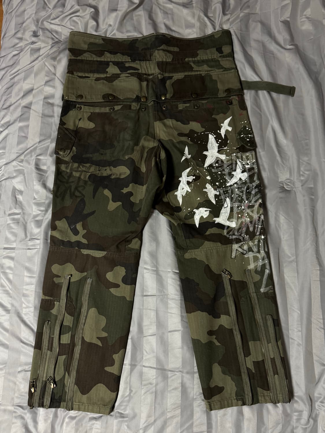 [M] 페이스커넥션 카모 페인팅 카고팬츠 상품이미지2