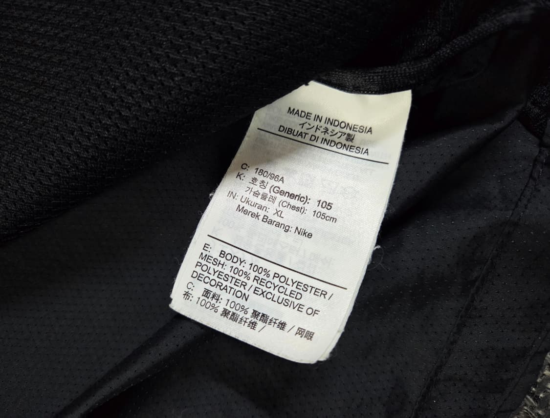 나이키 러닝 경량 바람막이 자켓 상품이미지4