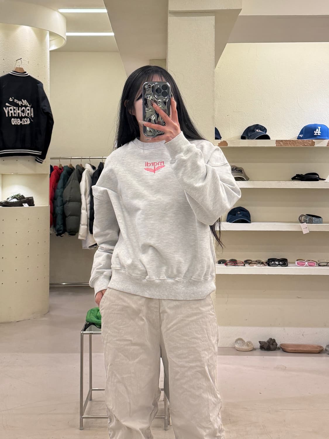 마르디 메크르디 마르디 자수 맨투맨 U1067 상품이미지1