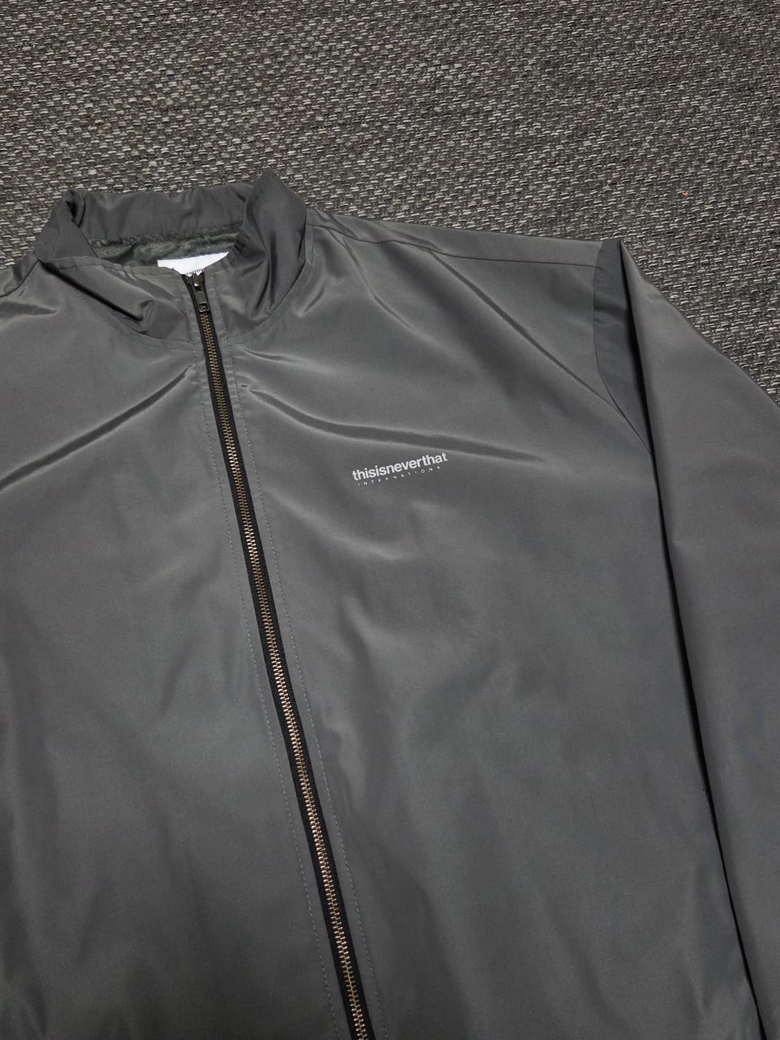 디스이즈네버뎃 코치 자켓 상품이미지3