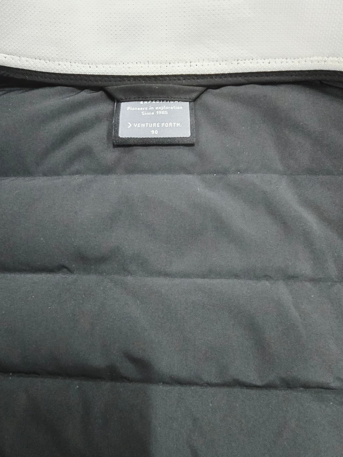 디스커버리 구스다운롱패딩 블랙 90 상품이미지8