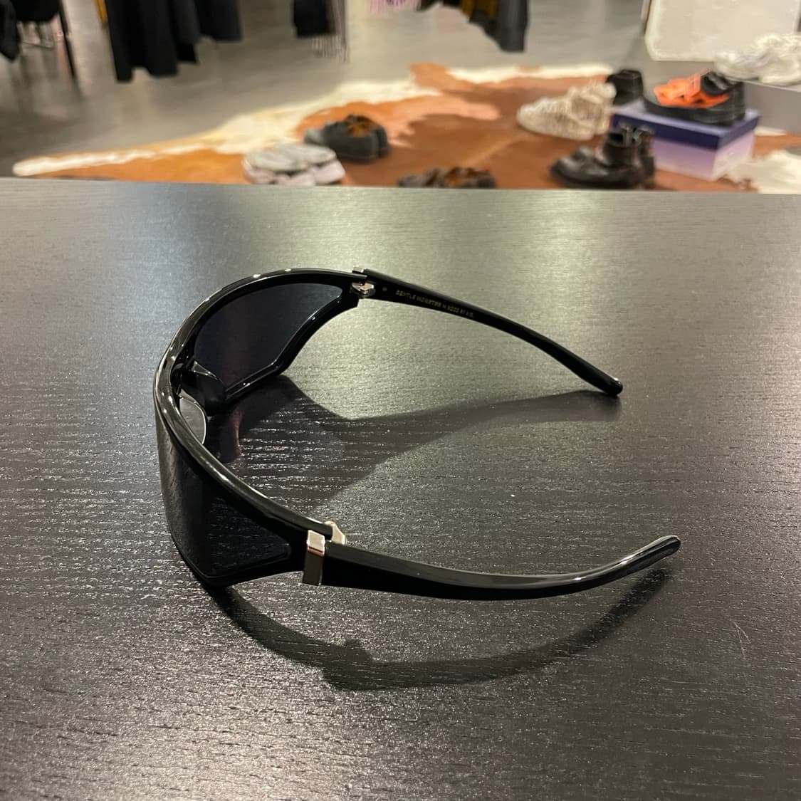 젠틀몬스터 x 후드바이에어 선글라스 상품이미지3