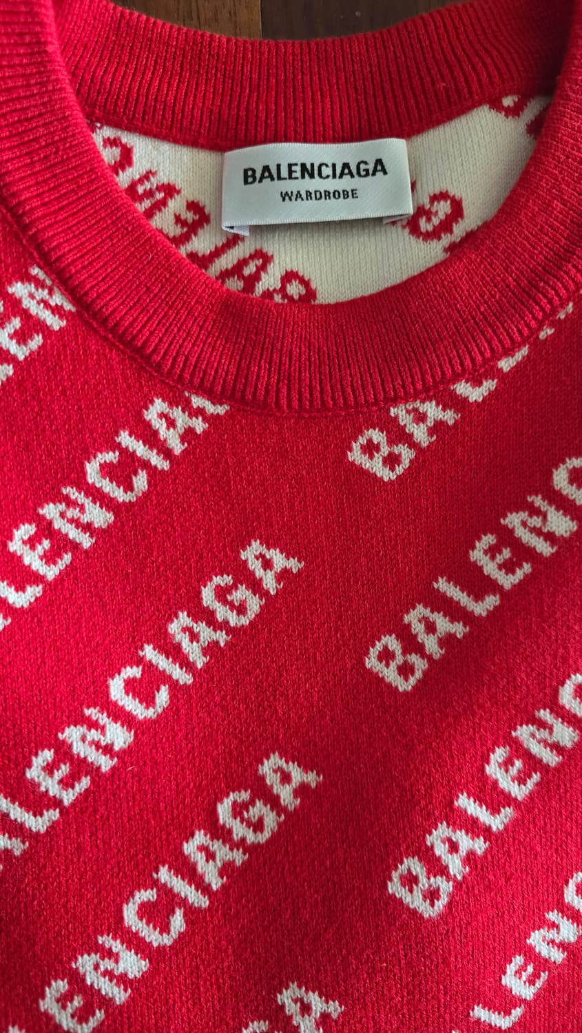 발렌시아가 미니 올오버 크루넥 니트 xs 상품이미지2