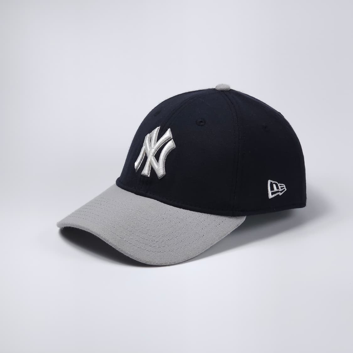 뉴에라 뉴욕 양키스 배색 볼캡 모자 상품이미지1
