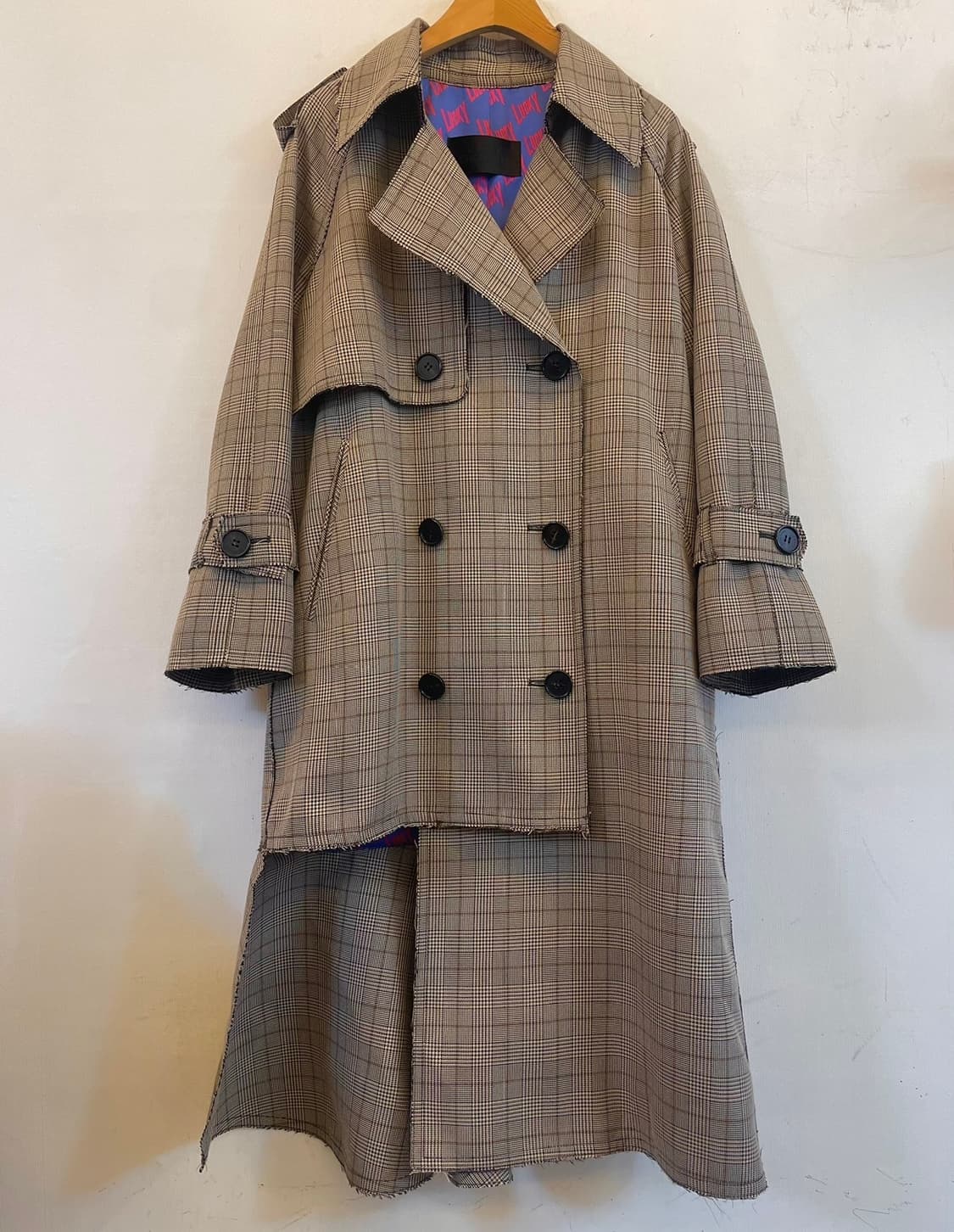 럭키슈에뜨 트렌치롱코트 36 (정가 598,000원) 트렌치자켓 하객룩 상품이미지1