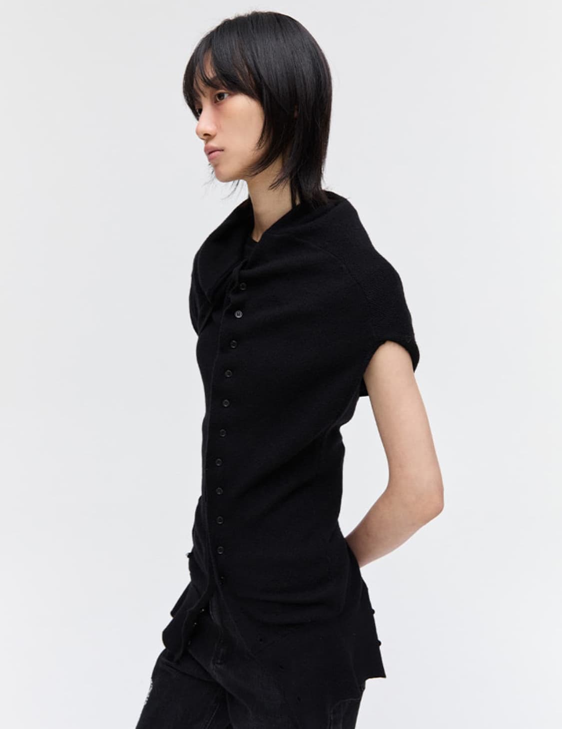 [플리즈프로젝트]버튼슬리브브이넥니트 상품이미지4