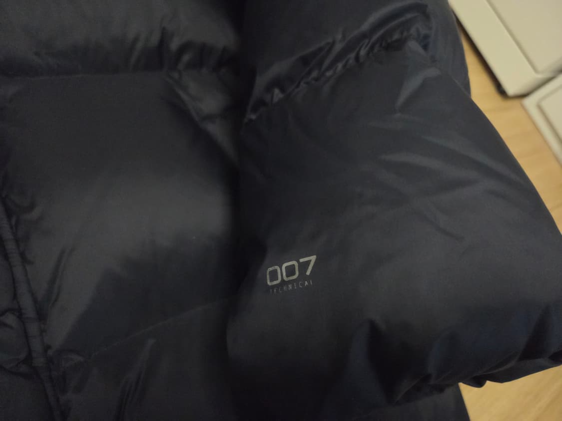 커버낫 프리미엄 헝가리 구스 다운 007 숏 푸퍼 패딩 상품이미지8