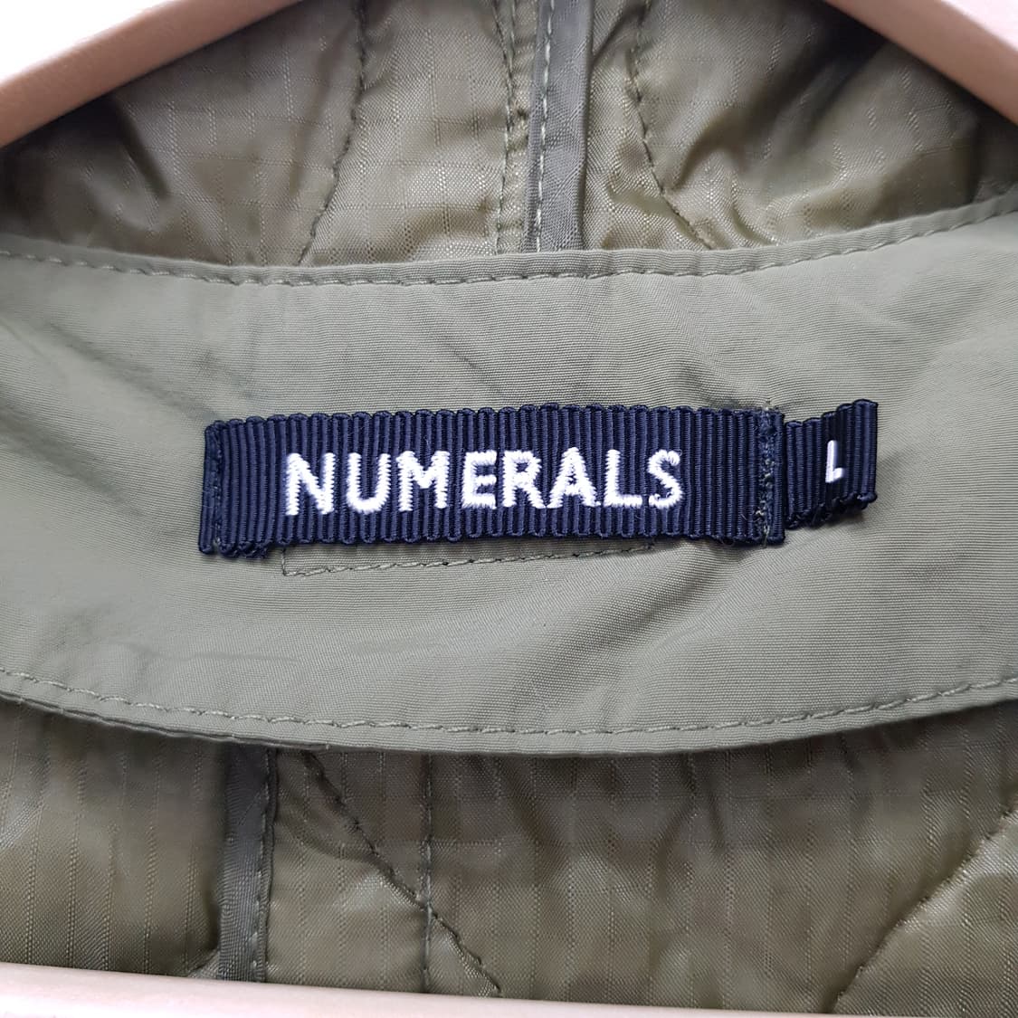NUMERALS 누빔 경량 패딩 L 상품이미지3