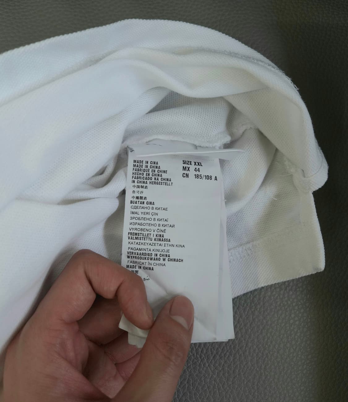 105 / 프라다 레드탭 폴로 반팔 상품이미지6